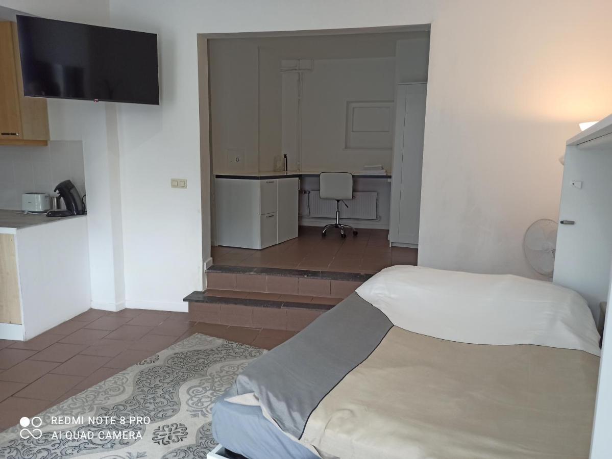 Loft Cosi A Proximite Du Centre Geographique Belge Apartment Gembloux Luaran gambar